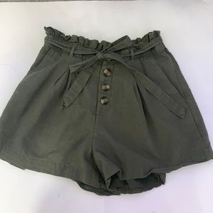 American Eagle paper bag shorts